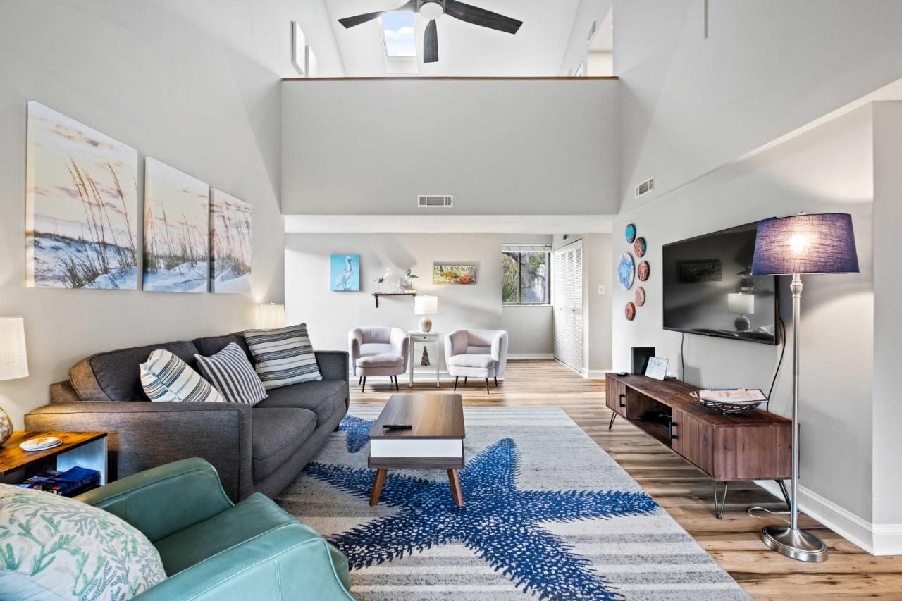 Coastal Oasis With Pool - Walk To Coligny Beach Park Hilton Head Island Exterior foto
