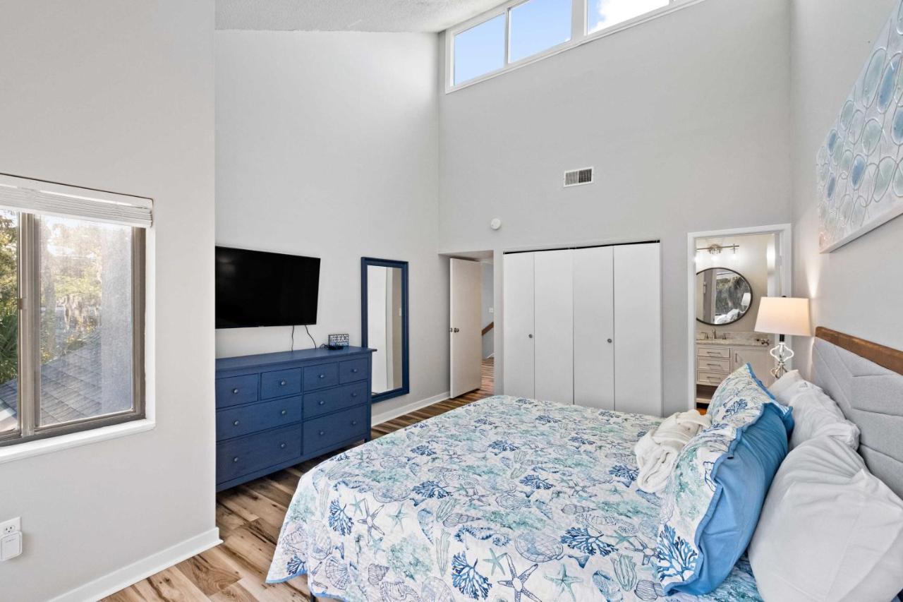 Coastal Oasis With Pool - Walk To Coligny Beach Park Hilton Head Island Exterior foto