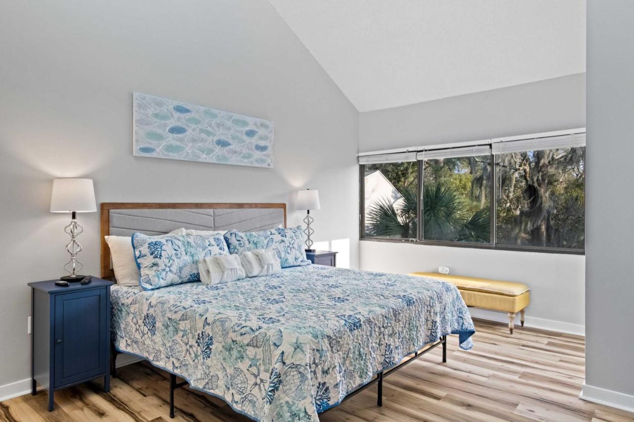 Coastal Oasis With Pool - Walk To Coligny Beach Park Hilton Head Island Exterior foto